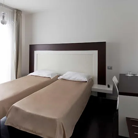 Bed & Breakfast Mille E Notte 4*